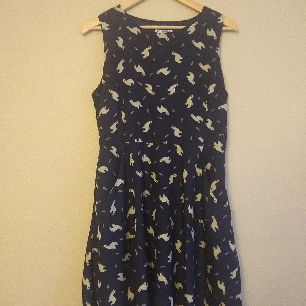 Adorable Llama Dress With Pockets